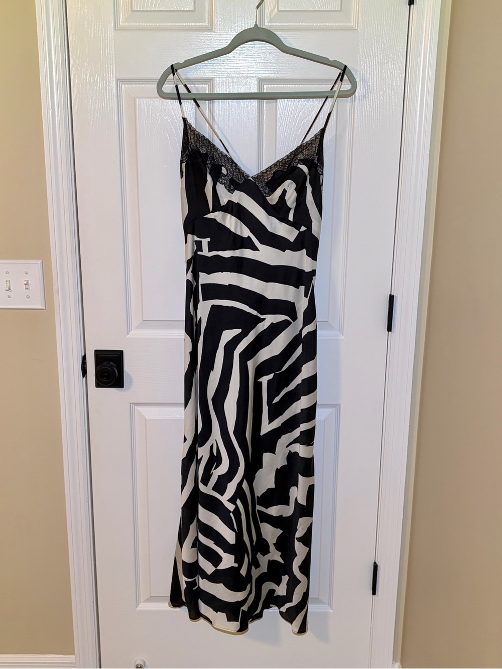 Silky Zebra-Print Lace Trim Slip Dress - Black & White